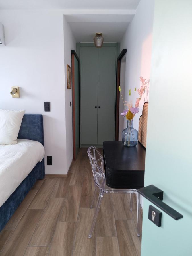 Cerf, Ouvre-Moi B&B Rochefort Exteriér fotografie