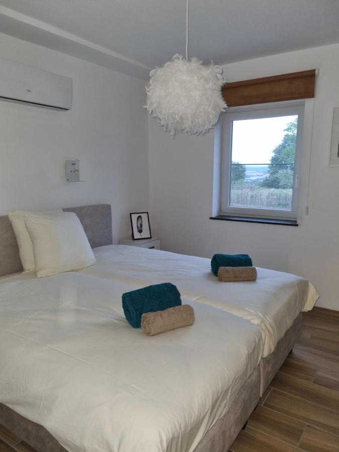 Cerf, Ouvre-Moi B&B Rochefort Exteriér fotografie