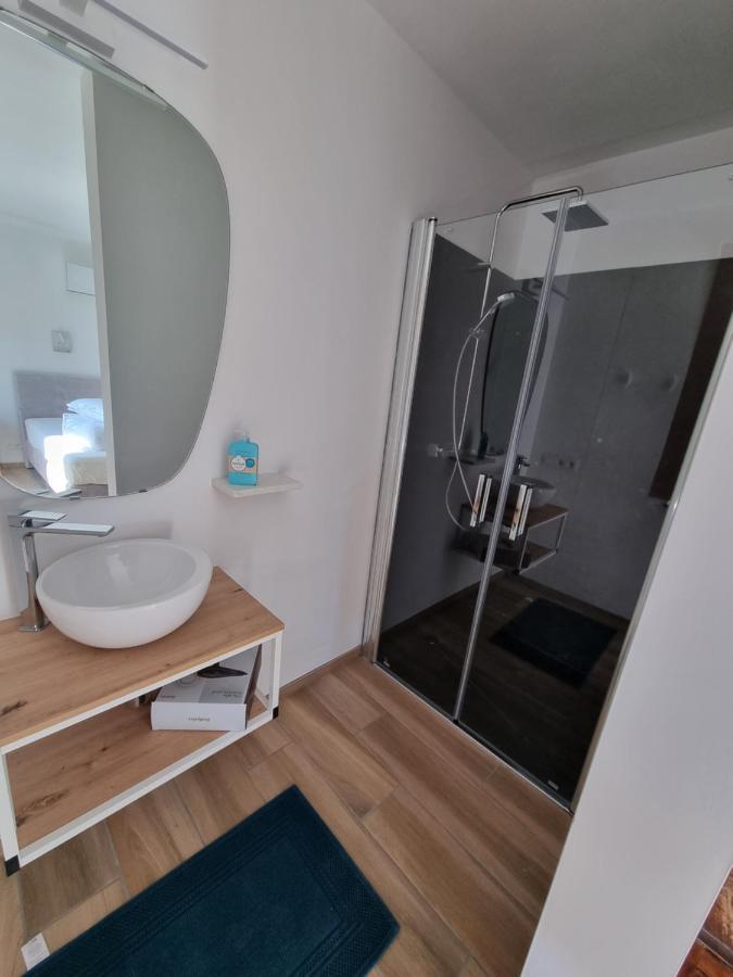 Cerf, Ouvre-Moi B&B Rochefort Exteriér fotografie